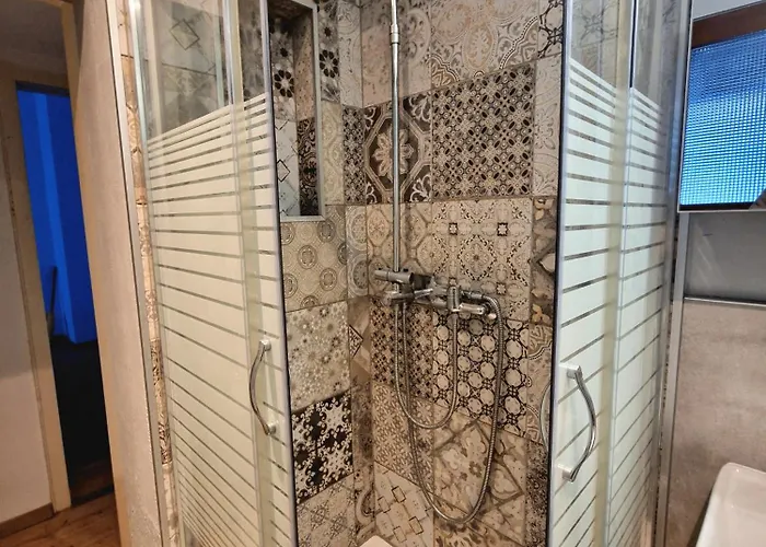 Moselperle Guels * Κόμπλεντς